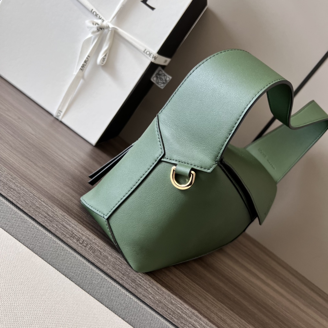 Loewe Puzzle Bags